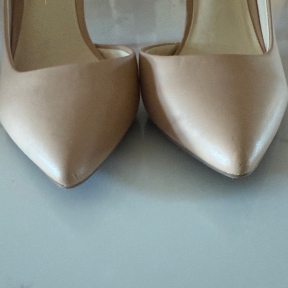 Jessica Simpson Nude Heels - Picture 6 of 8